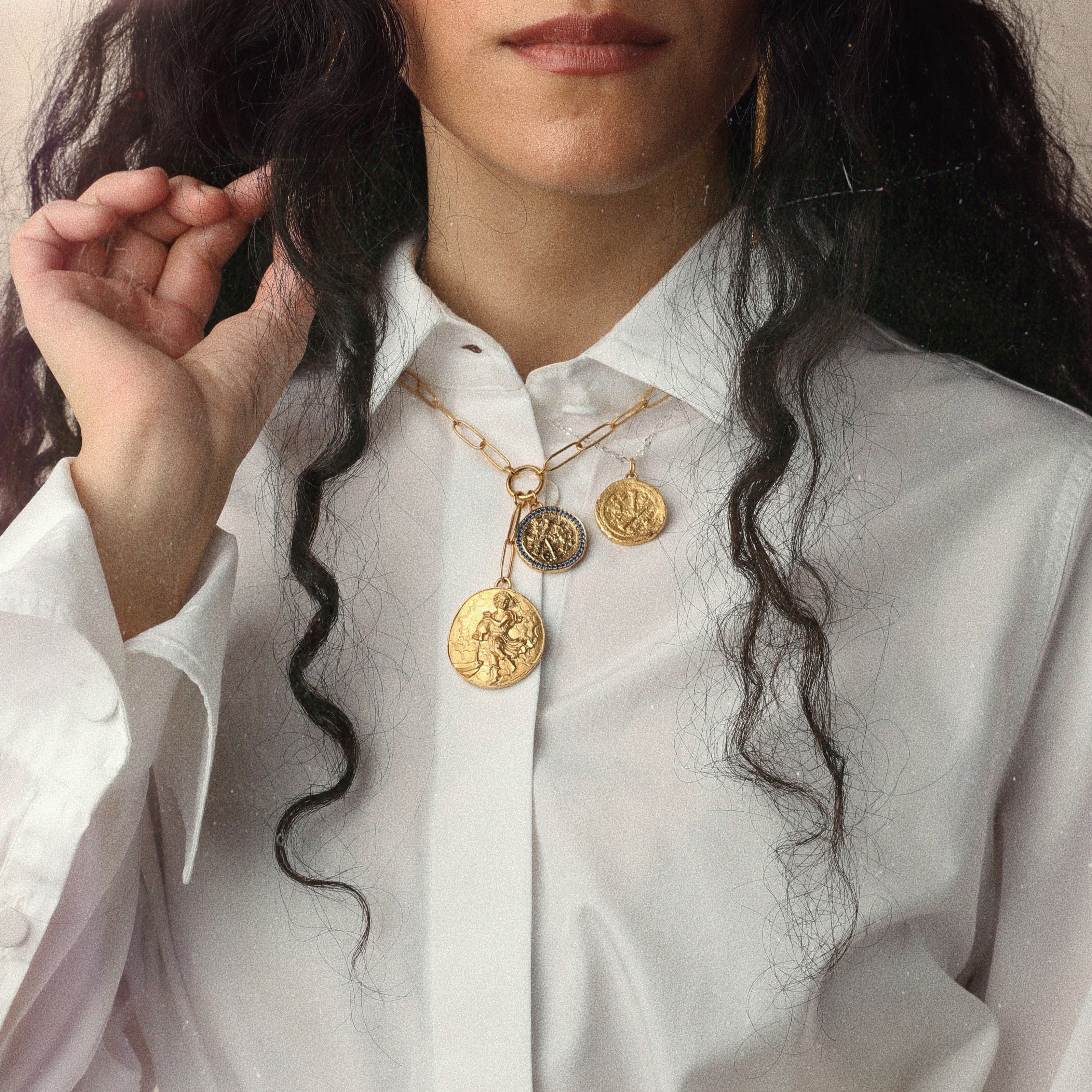 Aquarius-necklace-alexandra-hakim-jewellery