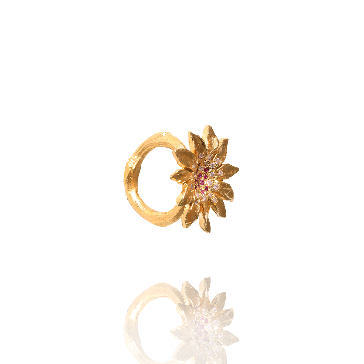 Golden Strawberry Flower Ring